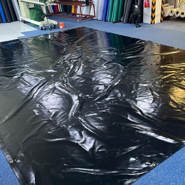 BlackSuperHeavyDuty900gsmTarpaulinToughAllweatherProtectionTarpaulins